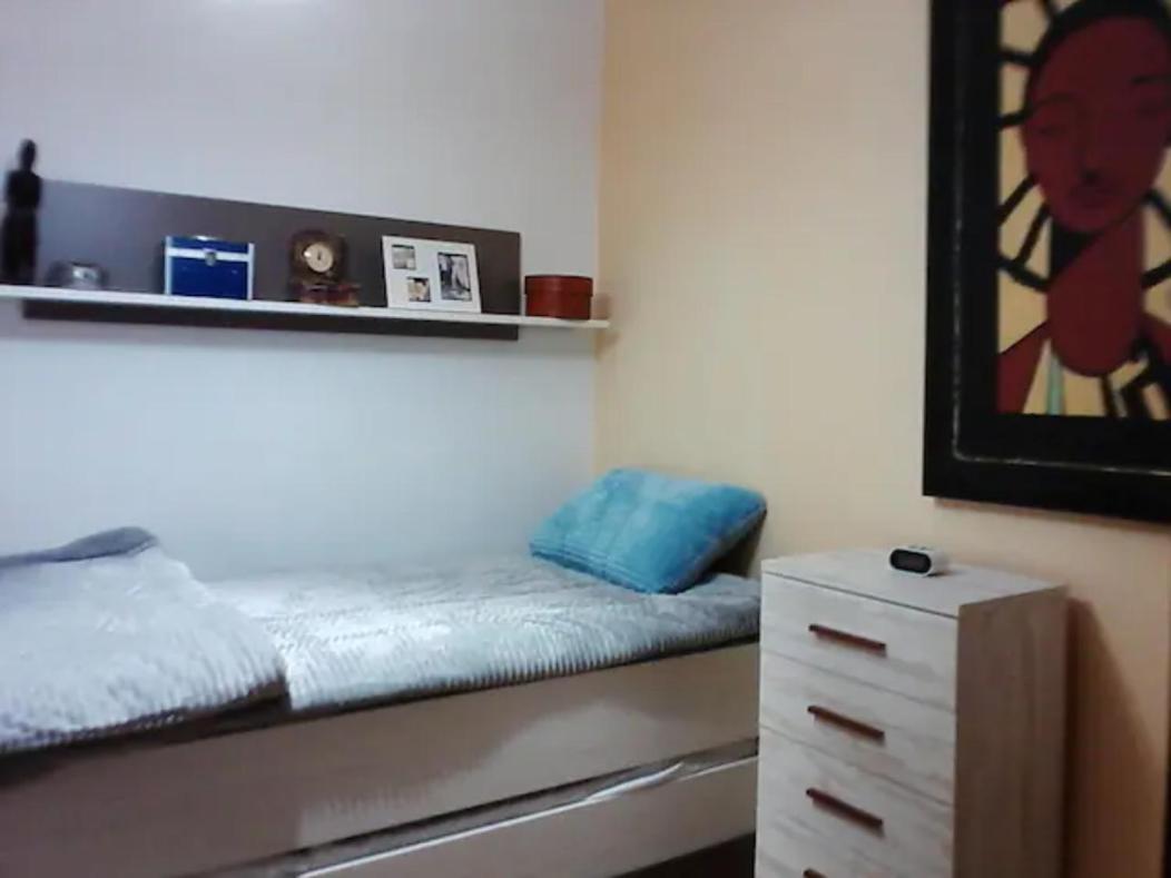 Las Golondrinas Zaragoza Habitacion Individual מראה חיצוני תמונה